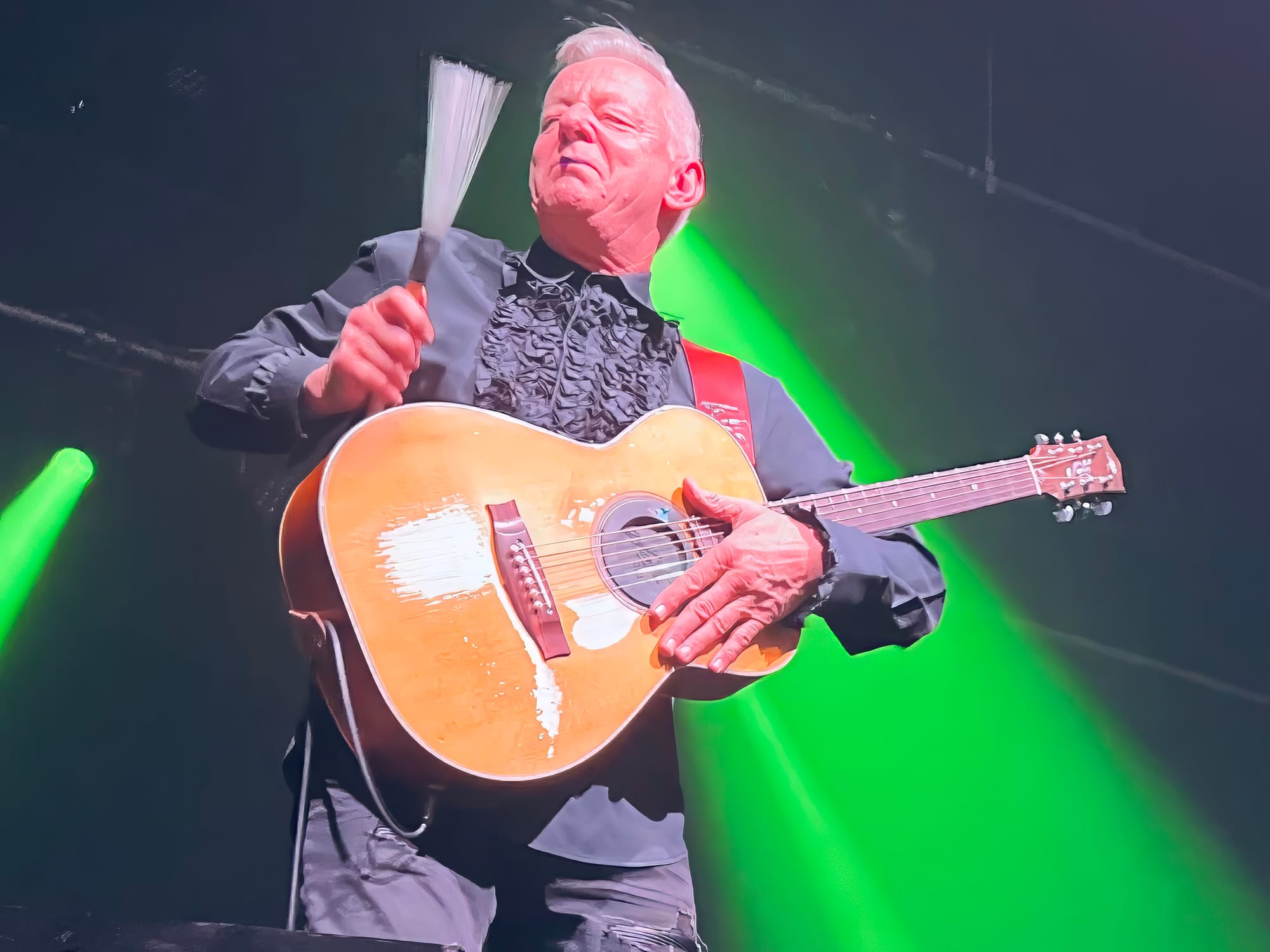 Getting Back on Tour - Kenny Chesney in Tahoe and Tommy Emmanuel in LA